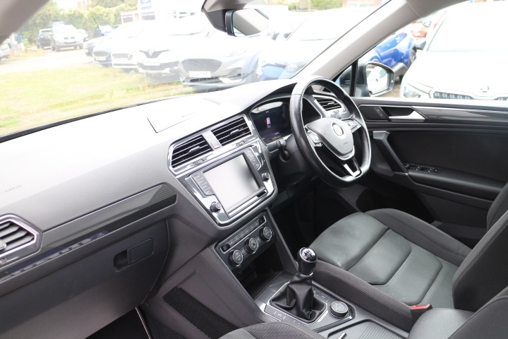 Used Volkswagen Tiguan 2016 for sale - 75936738: Photo 7