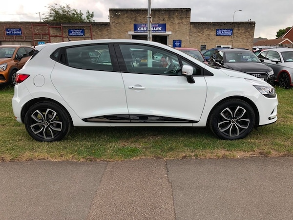 Used Renault Clio 2019 for sale - 74985946: Photo 10