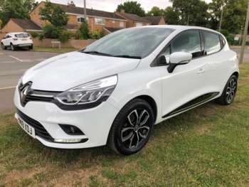 Used Renault Clio 2019 for sale - 74985946: Photo