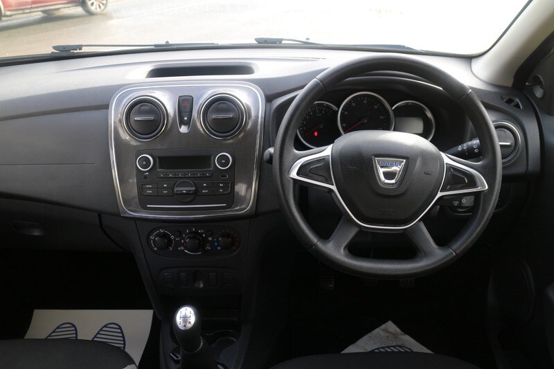 Used Dacia Sandero Stepway 2017 for sale - 76924088: Photo 6