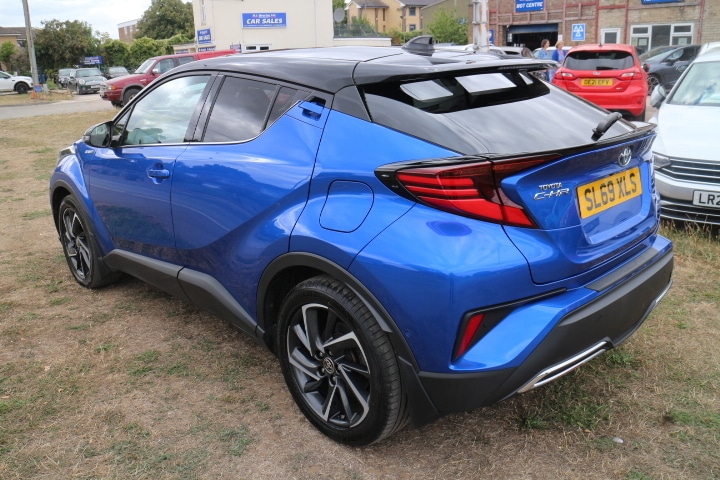 Used Toyota C-HR 2019 for sale - 77107315: Photo 3