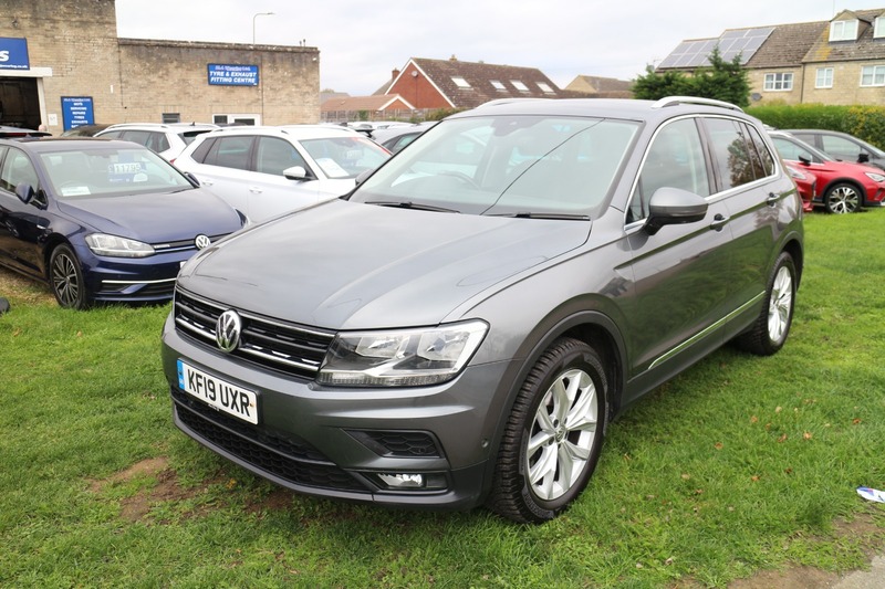 Used Volkswagen Tiguan 2019 for sale - 77107345: Photo 2