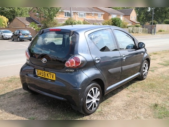 Used Toyota AYGO 2009 for sale - 75631544: Photo