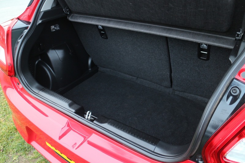 Used Suzuki Swift 2018 for sale - 77437936: Photo 9