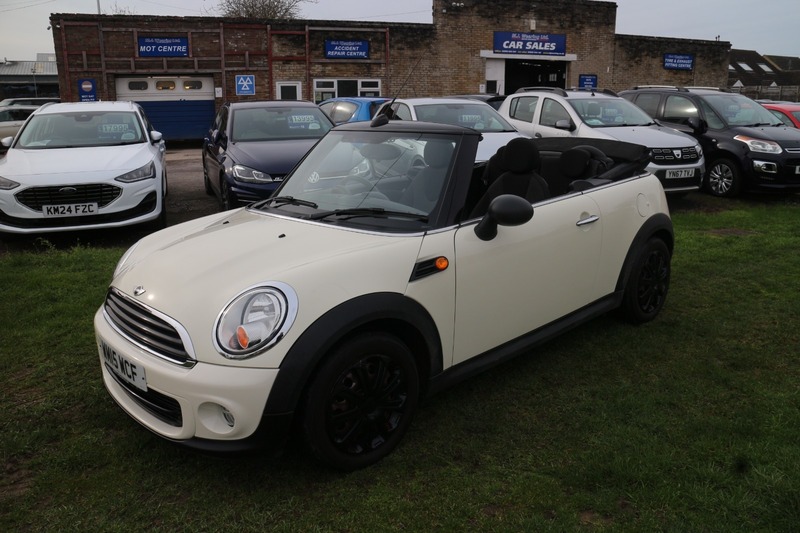 Used MINI Convertible 2015 for sale - 77584194: Photo 6