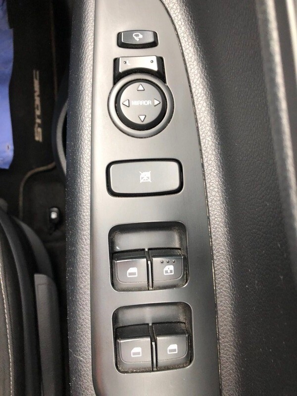 Used Kia Stonic 2022 for sale - 74118342: Photo 17