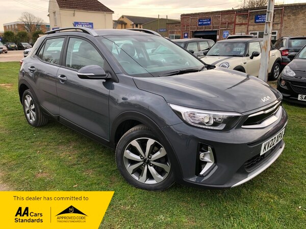 Used Kia Stonic 2022 for sale - 74118342: Photo 1