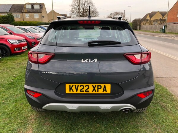 Used Kia Stonic 2022 for sale - 74118342: Photo 6