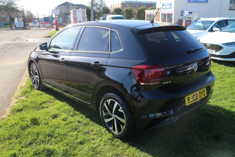 Used Volkswagen Polo 2018 for sale - 77891468: Photo 3