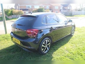Used Volkswagen Polo 2018 for sale - 77891468: Photo