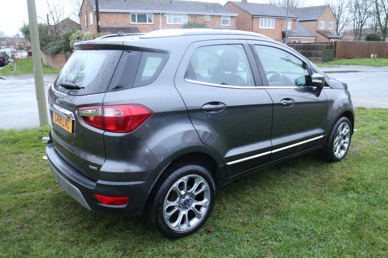 Used Ford Ecosport 2018 for sale - 76962943: Photo 4