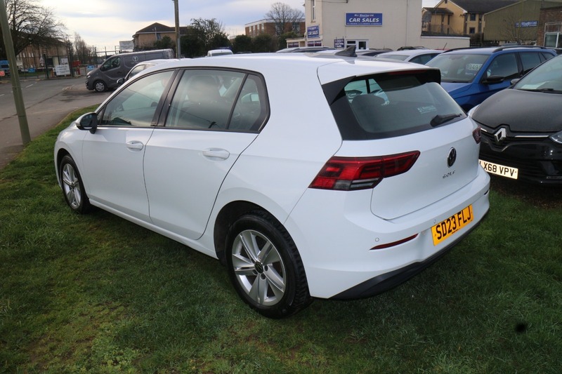 Used Volkswagen Golf 2023 for sale - 77821773: Photo 3