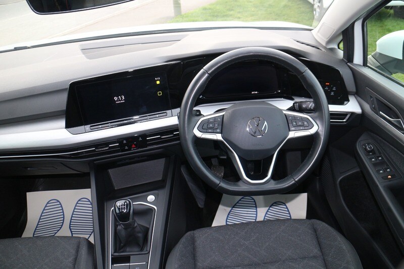 Used Volkswagen Golf 2023 for sale - 77821773: Photo 6