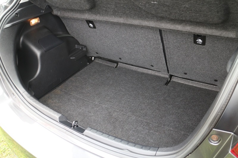 Used Toyota Yaris 2020 for sale - 77655925: Photo 8