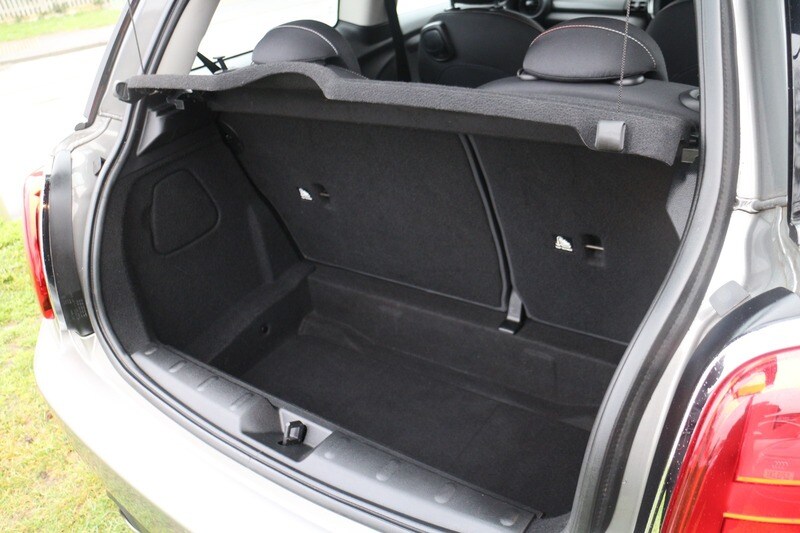 Used MINI Hatch 2018 for sale - 77452728: Photo 9