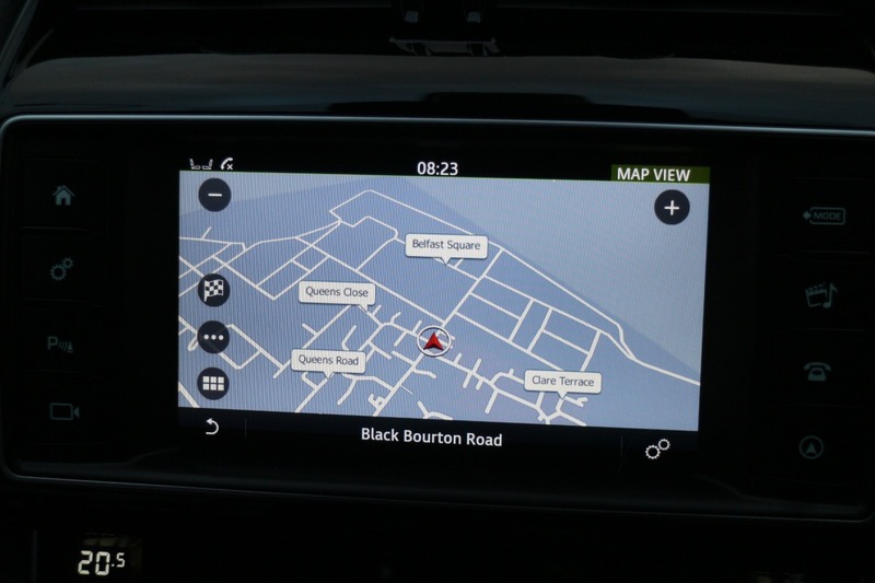 Used Jaguar XE 2017 for sale - 77264154: Photo 10