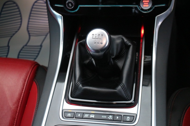 Used Jaguar XE 2017 for sale - 77264154: Photo 11