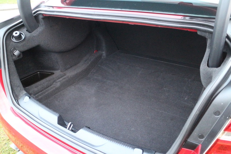 Used Jaguar XE 2017 for sale - 77264154: Photo 7