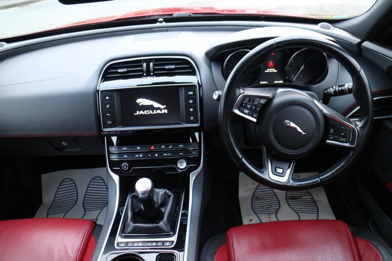 Used Jaguar XE 2017 for sale - 77264154: Photo 8