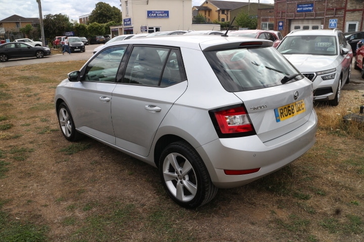 Used Skoda Fabia 2018 for sale - 77107347: Photo 3