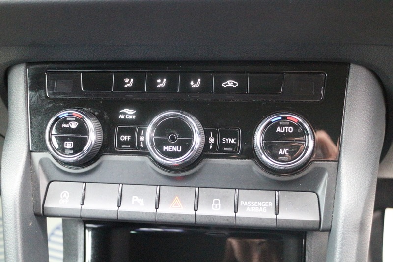 Used Skoda Karoq 2018 for sale - 77107354: Photo 9