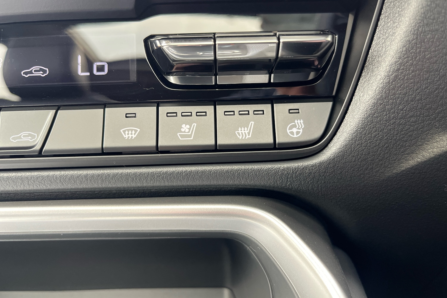 Used Mazda CX-60 2025 for sale - 76680312: Photo 23