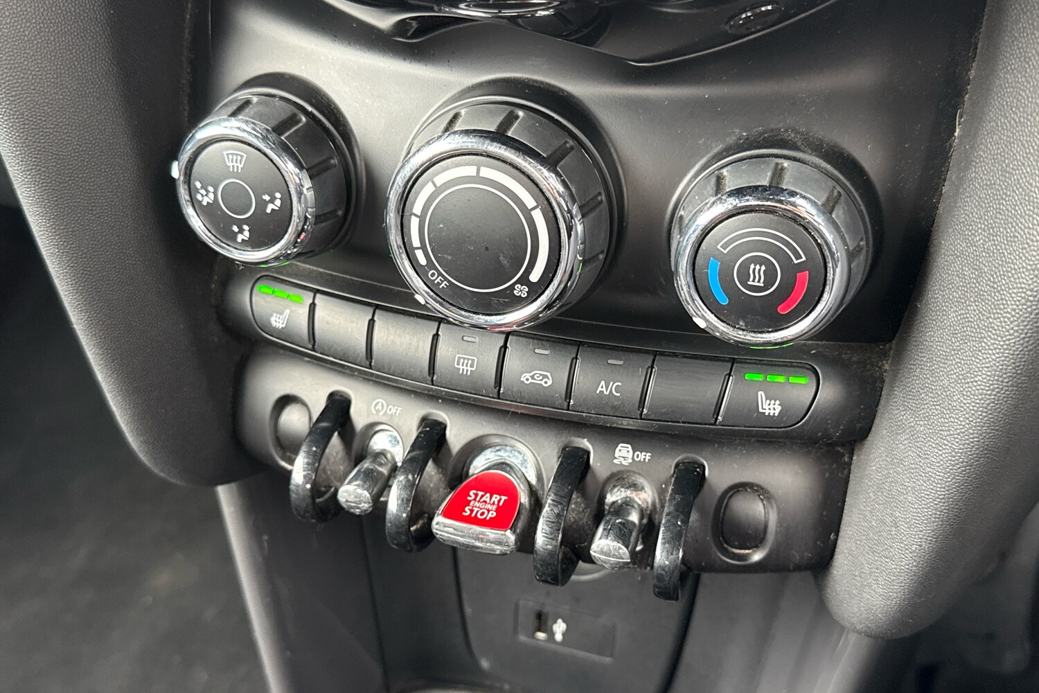 Used MINI Convertible 2018 for sale - 78158913: Photo 19