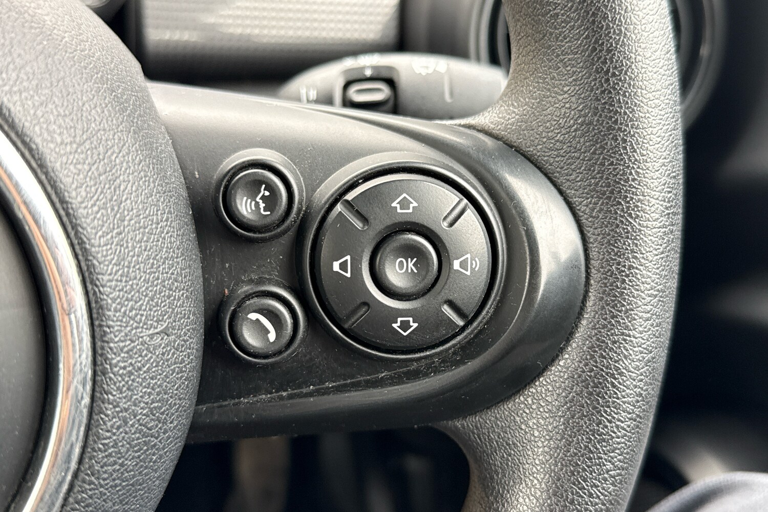 Used MINI Convertible 2018 for sale - 78158913: Photo 25