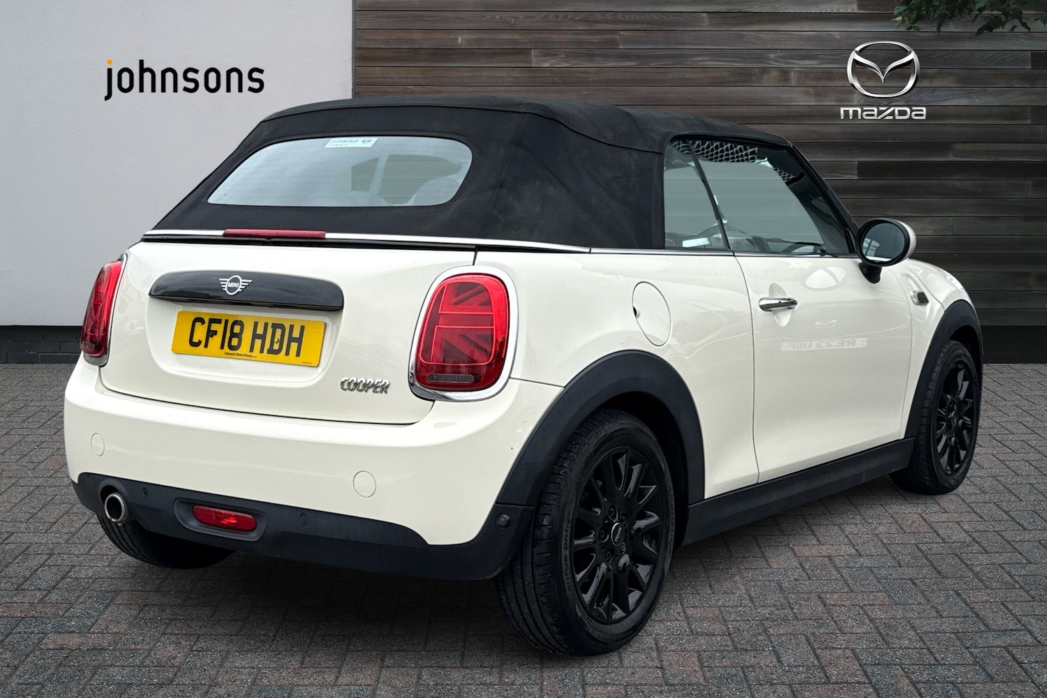 Used MINI Convertible 2018 for sale - 78158913: Photo 5