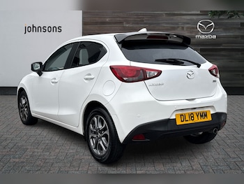 Used Mazda Mazda2 2018 for sale - 76299582: Photo 2