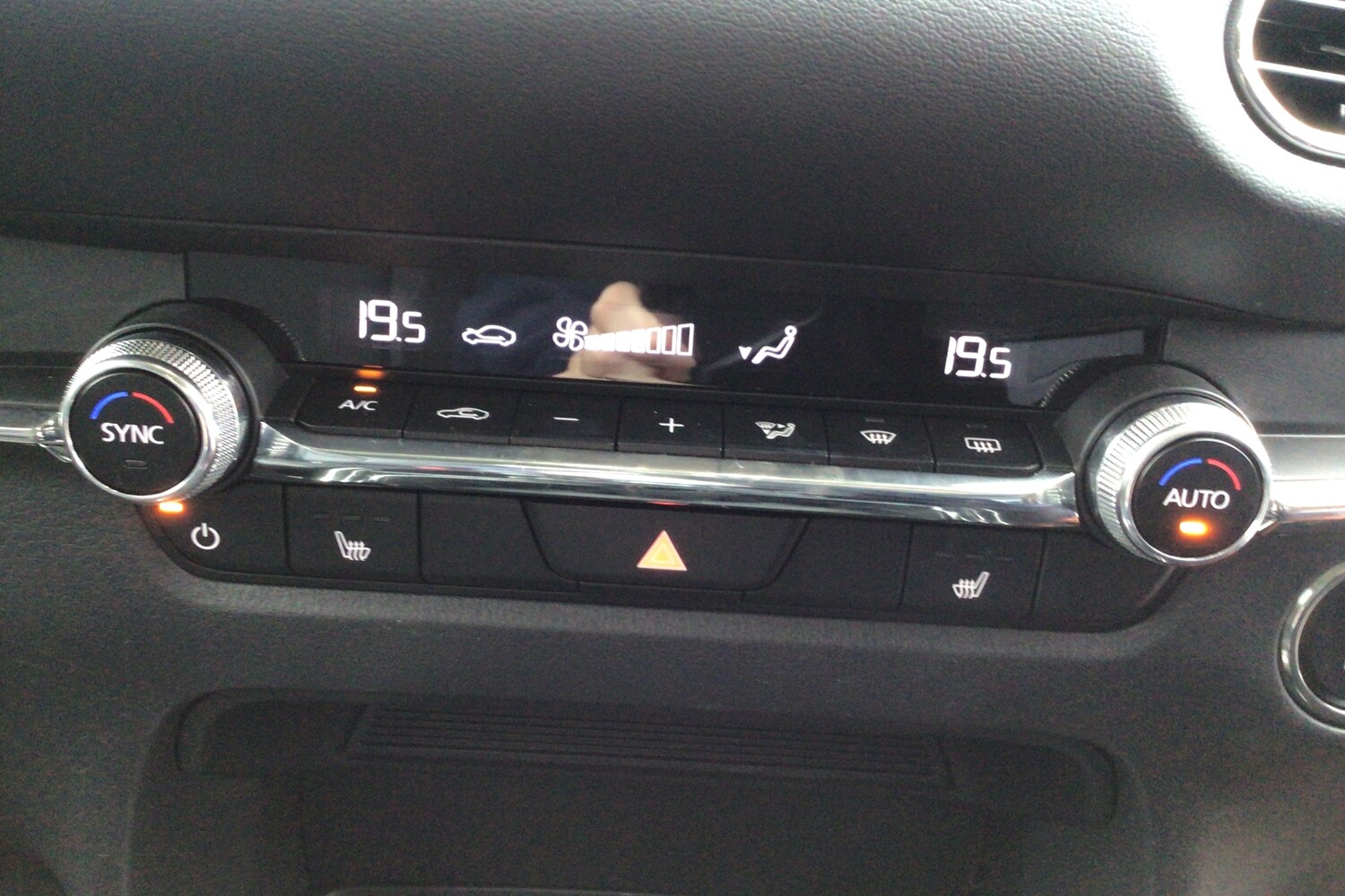 Used Mazda CX-30 2025 for sale - 78206863: Photo 21