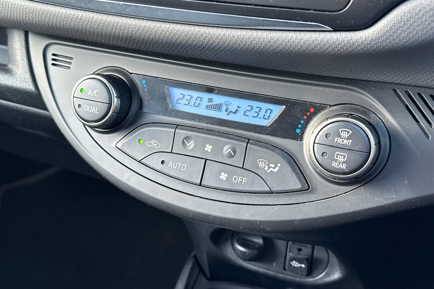 Used Toyota Yaris 2017 for sale - 77110327: Photo 20