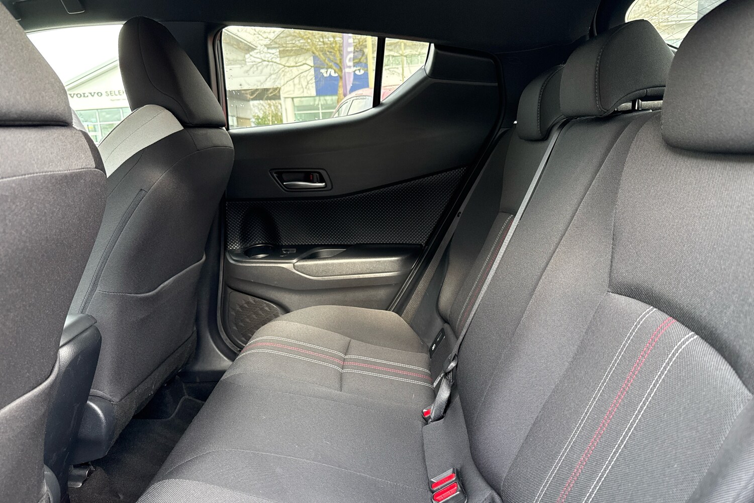 Used Toyota C-HR 2021 for sale - 77560698: Photo 12