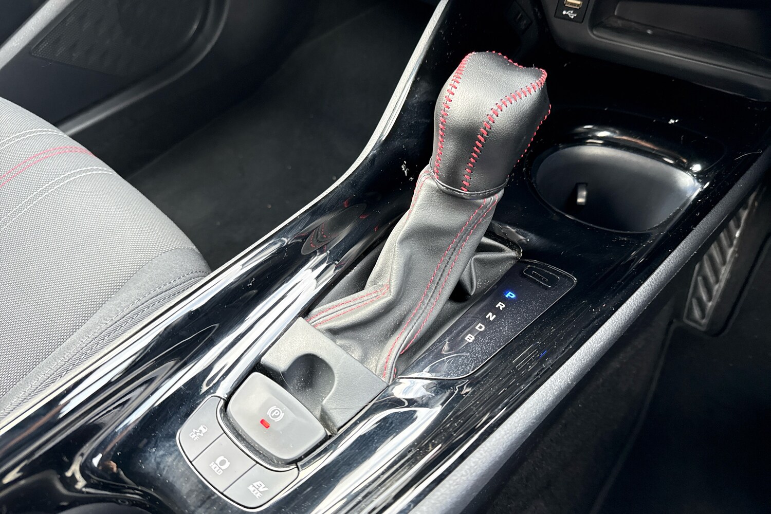 Used Toyota C-HR 2021 for sale - 77560698: Photo 14