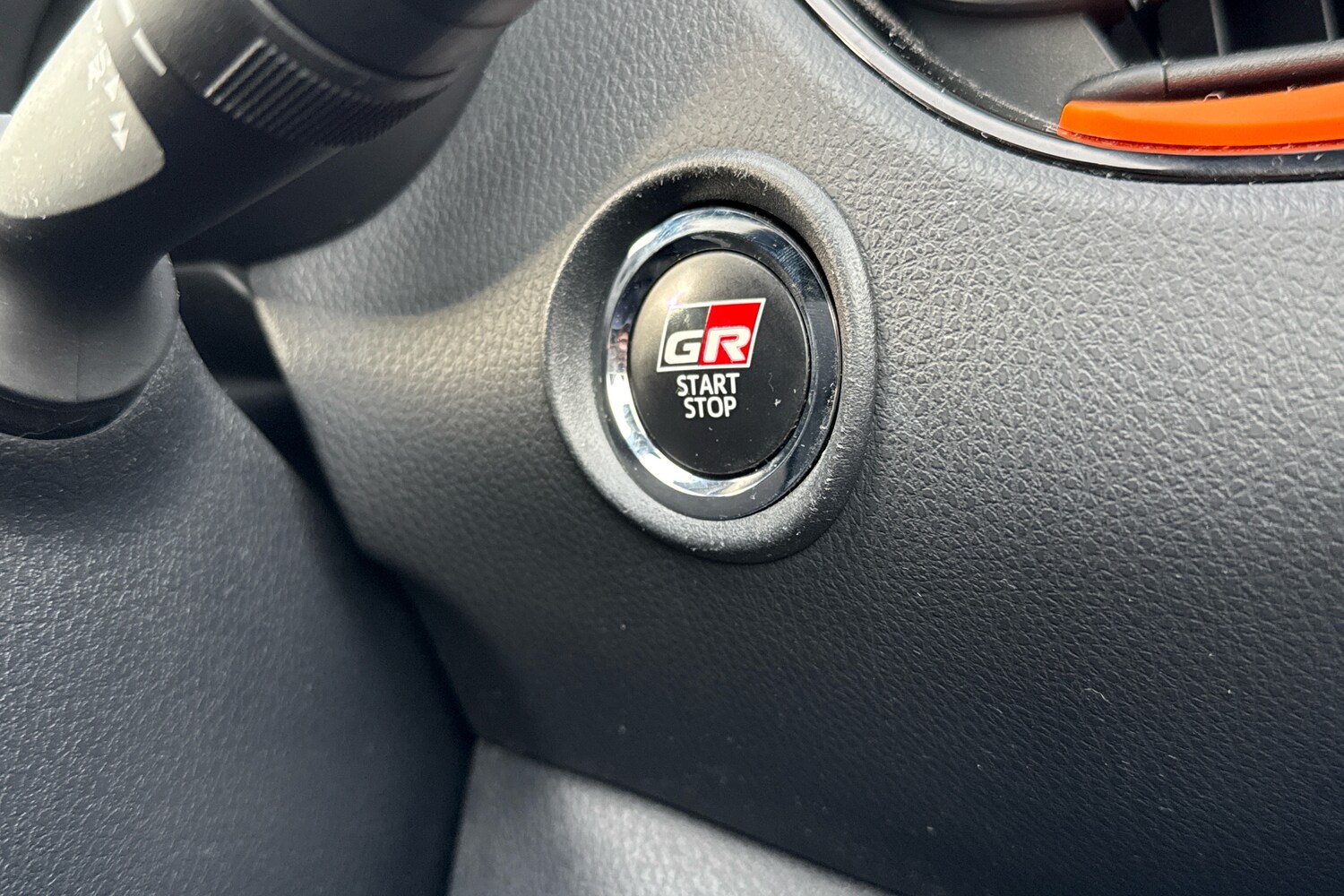 Used Toyota C-HR 2021 for sale - 77560698: Photo 15