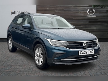 2022 (22) - 1.5 TSI 150 Life 5dr