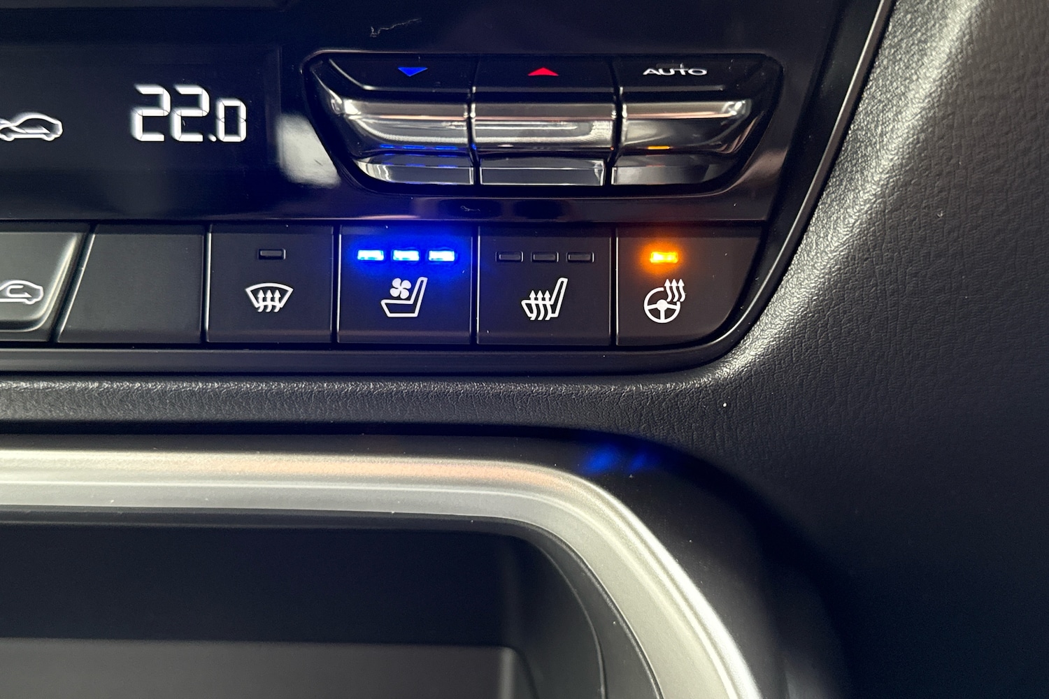 Used Mazda CX-60 2023 for sale - 76676271: Photo 23