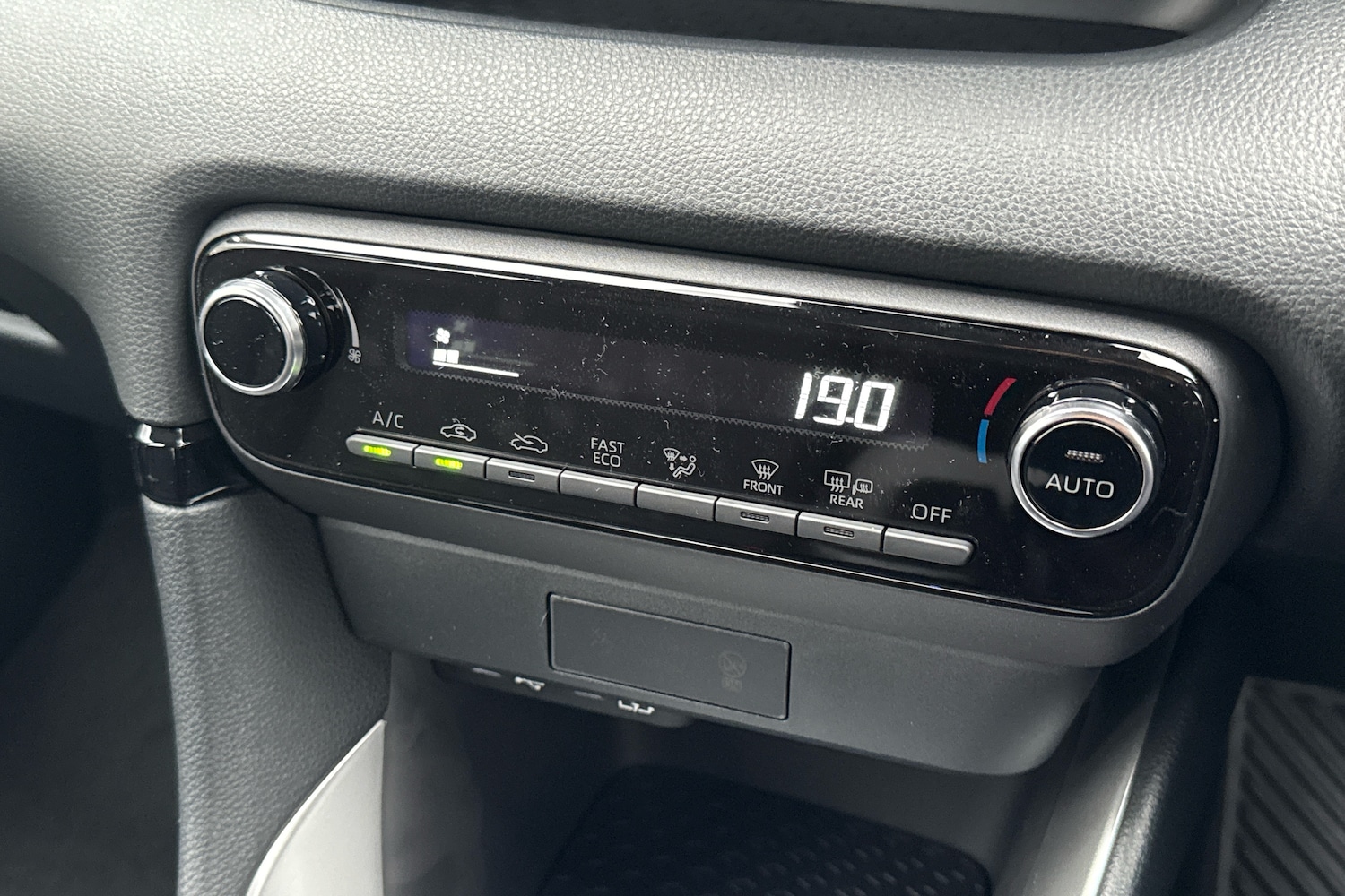 Used Mazda Mazda2 HYBRID 2025 for sale - 76678700: Photo 20