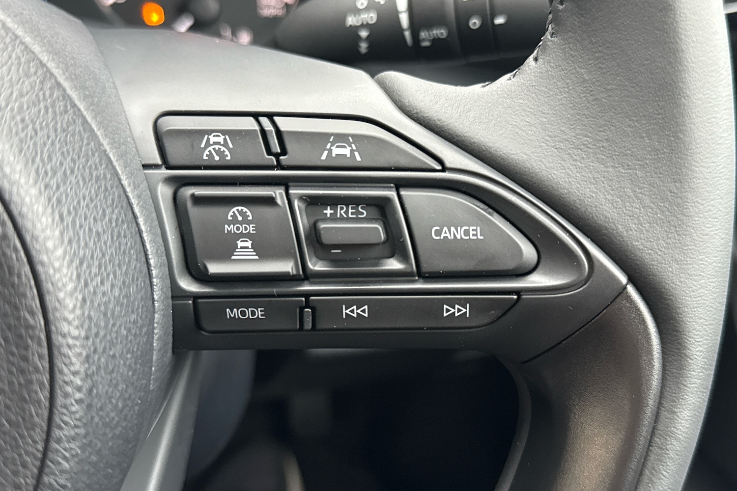 Used Mazda Mazda2 HYBRID 2025 for sale - 76678700: Photo 24