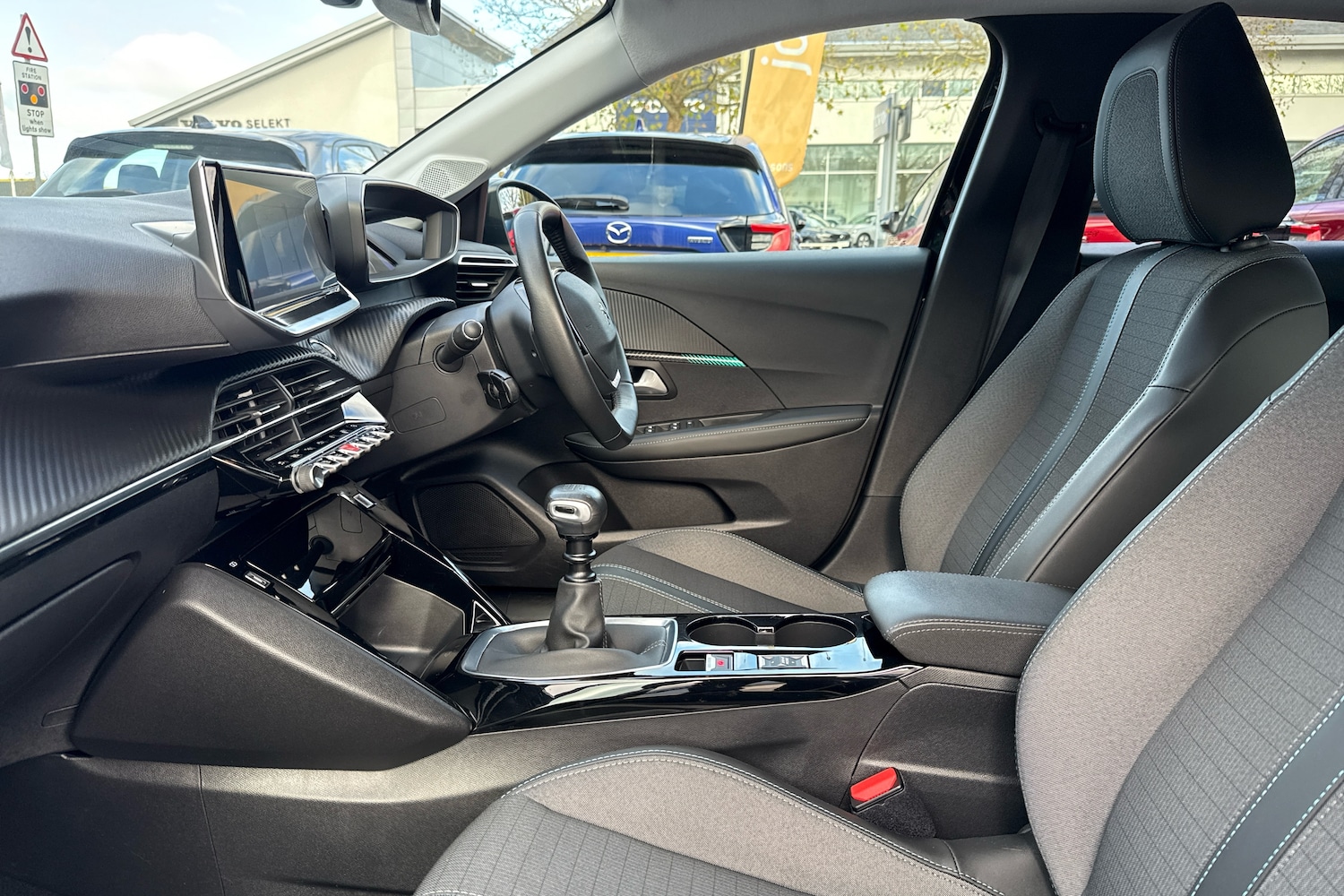 Used Peugeot 208 2020 for sale - 76680802: Photo 6