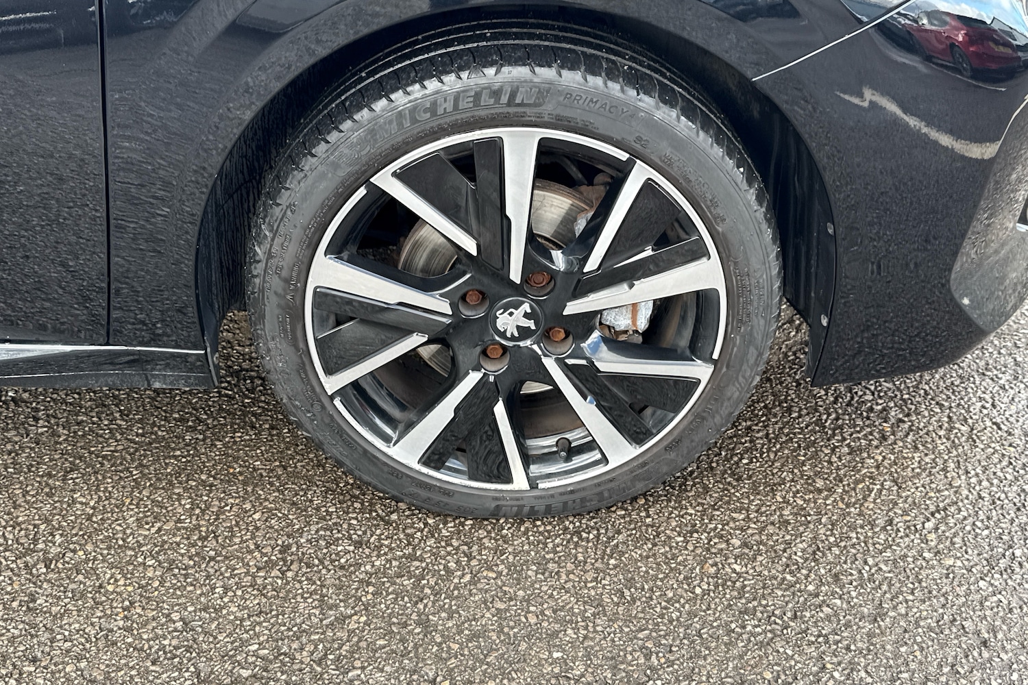 Used Peugeot 208 2020 for sale - 76680802: Photo 7