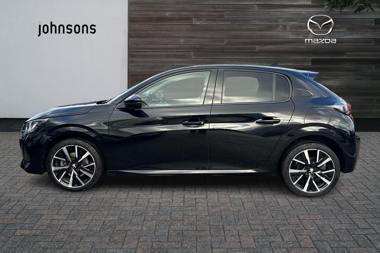 Used Peugeot 208 2020 for sale - 76680802: Photo 9