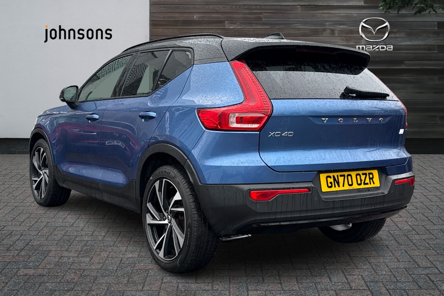 Used Volvo XC40 2020 for sale - 77293058: Photo 2
