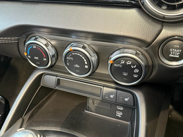 Used Mazda MX-5 2025 for sale - 76330132: Photo 15