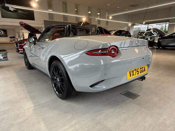 Used Mazda MX-5 2025 for sale - 76330132: Photo 2