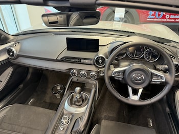 Used Mazda MX-5 2025 for sale - 76330132: Photo 3