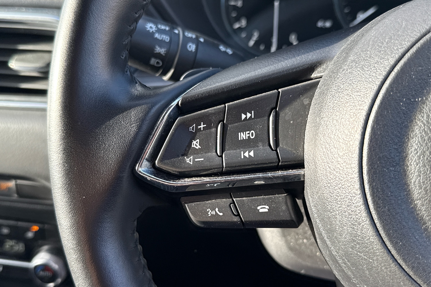 Used Mazda CX-5 2023 for sale - 76677003: Photo 25