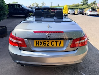 Used Mercedes-Benz E Class 2012 for sale - 79345581: Photo