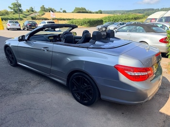 Used Mercedes-Benz E Class 2012 for sale - 79345581: Photo