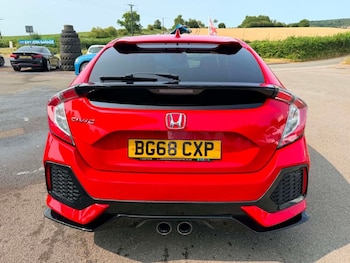 Used Honda Civic 2018 for sale - 79345162: Photo